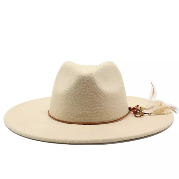 Accessories - Light Beige Felt Feather Panama Bohemian Hat